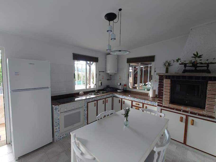 Casita Tranquila, Con Y Cerca De Playas * Muxía
